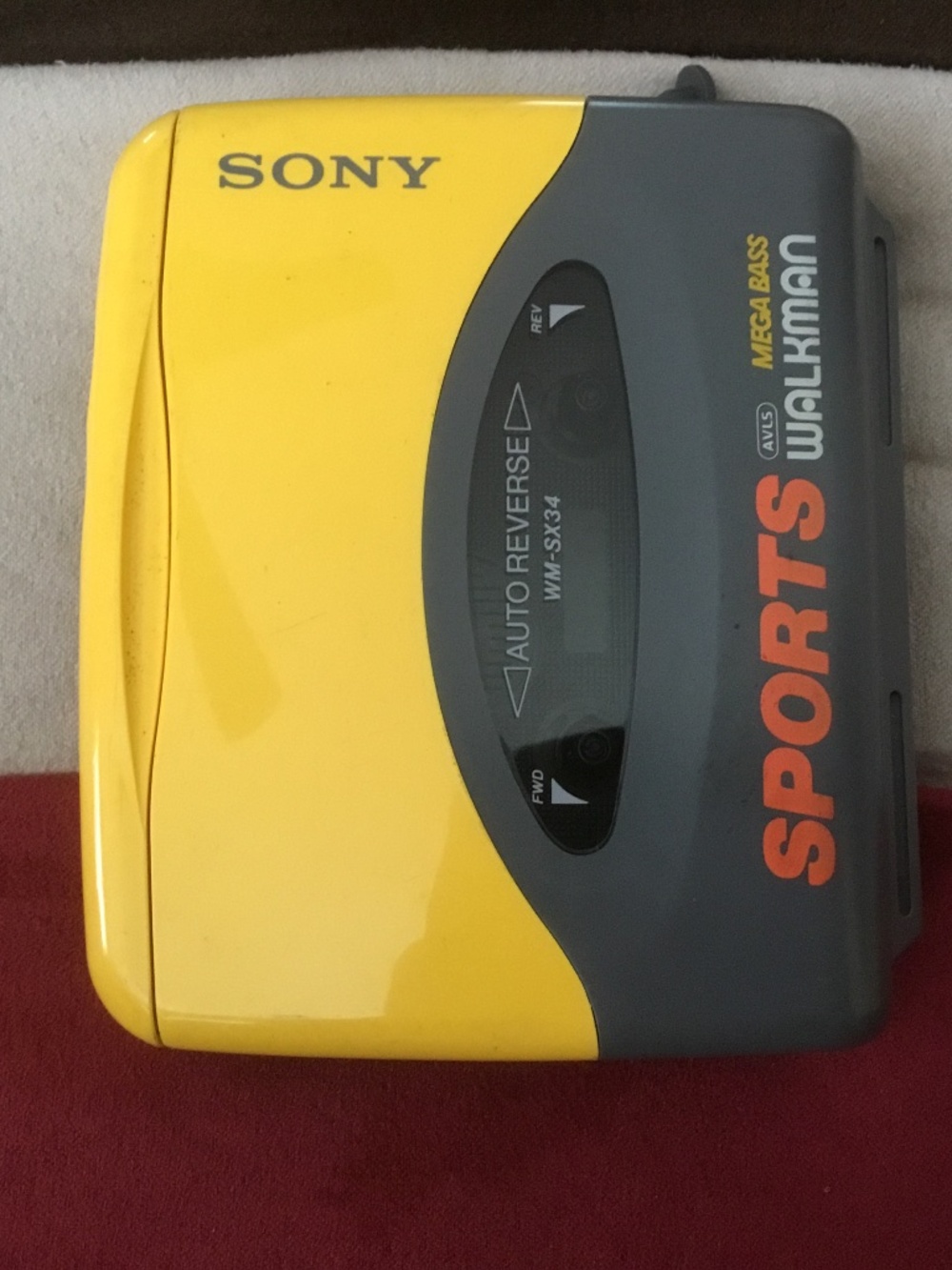 Sony Sports Walkman WM-SX34 Portable Cassette Player Yellow Auto Reverse-WORKING